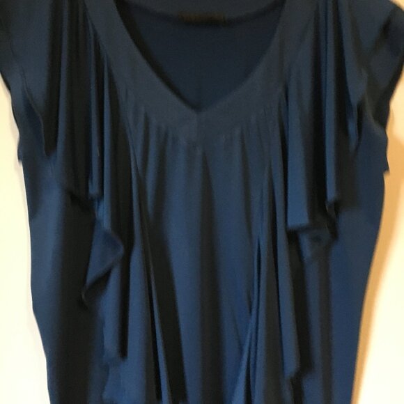 Pepper Plus Slinky Navy Blue Ruffled Long Sleeveless Top - Picture 3 of 14